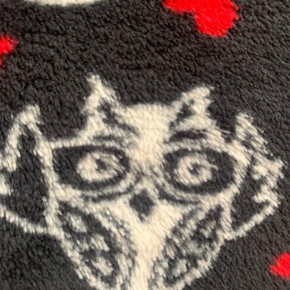 Sleepwear - Picture 3 of 3